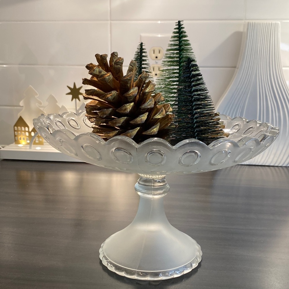 Vintage Indiana glass clear clear and frosted pedestal dish